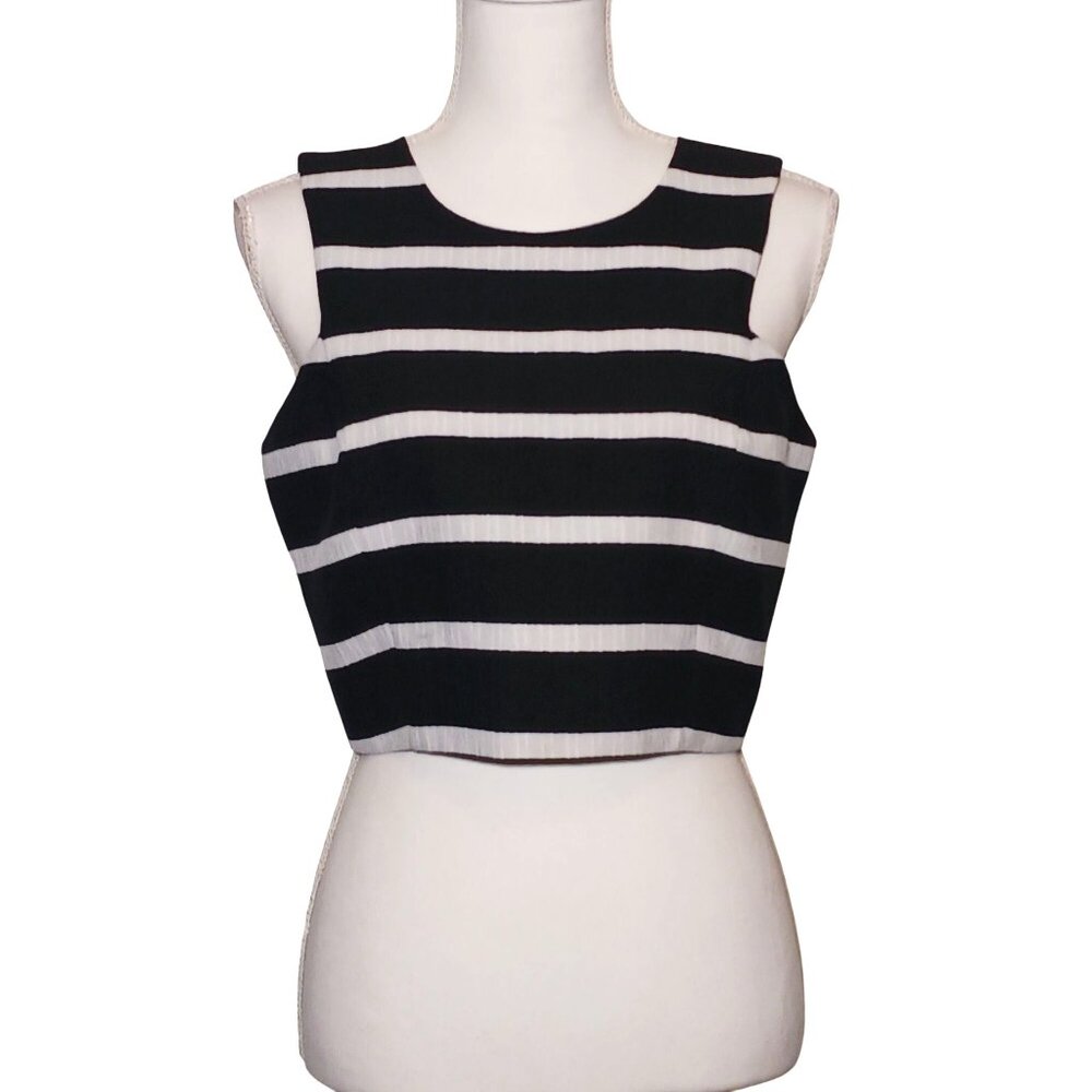 Lulus Cropped Black & White Striped‎ Zip Back Sleeveless Blouse, Size M